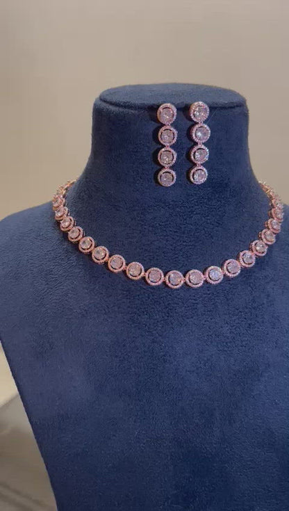 Small round halo neckalce set