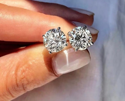 3 Ct screwback Solitaire Earrings (Get a FREE GIFT)
