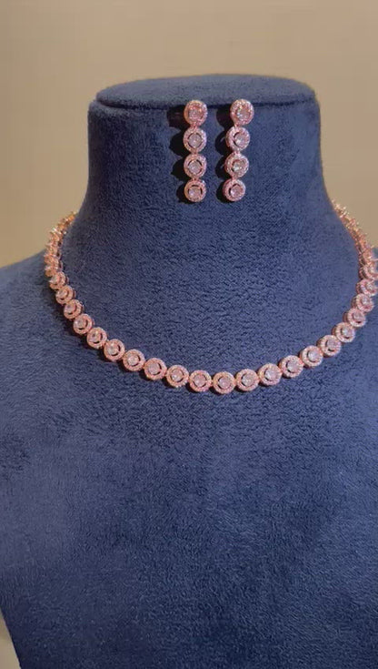 Small round halo neckalce set