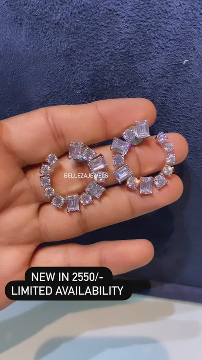 Classic C earrings (Get a FREE GIFT)💙
