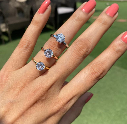 1 ct solitaire adjustable ring 🩶