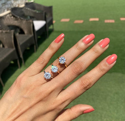 2 ct solitaire adjustable ring 🩶