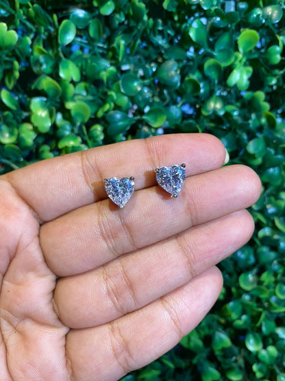 3 CT Daily wear heart Soliatires