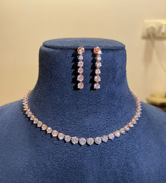 BEST SELLER Single line necklace set