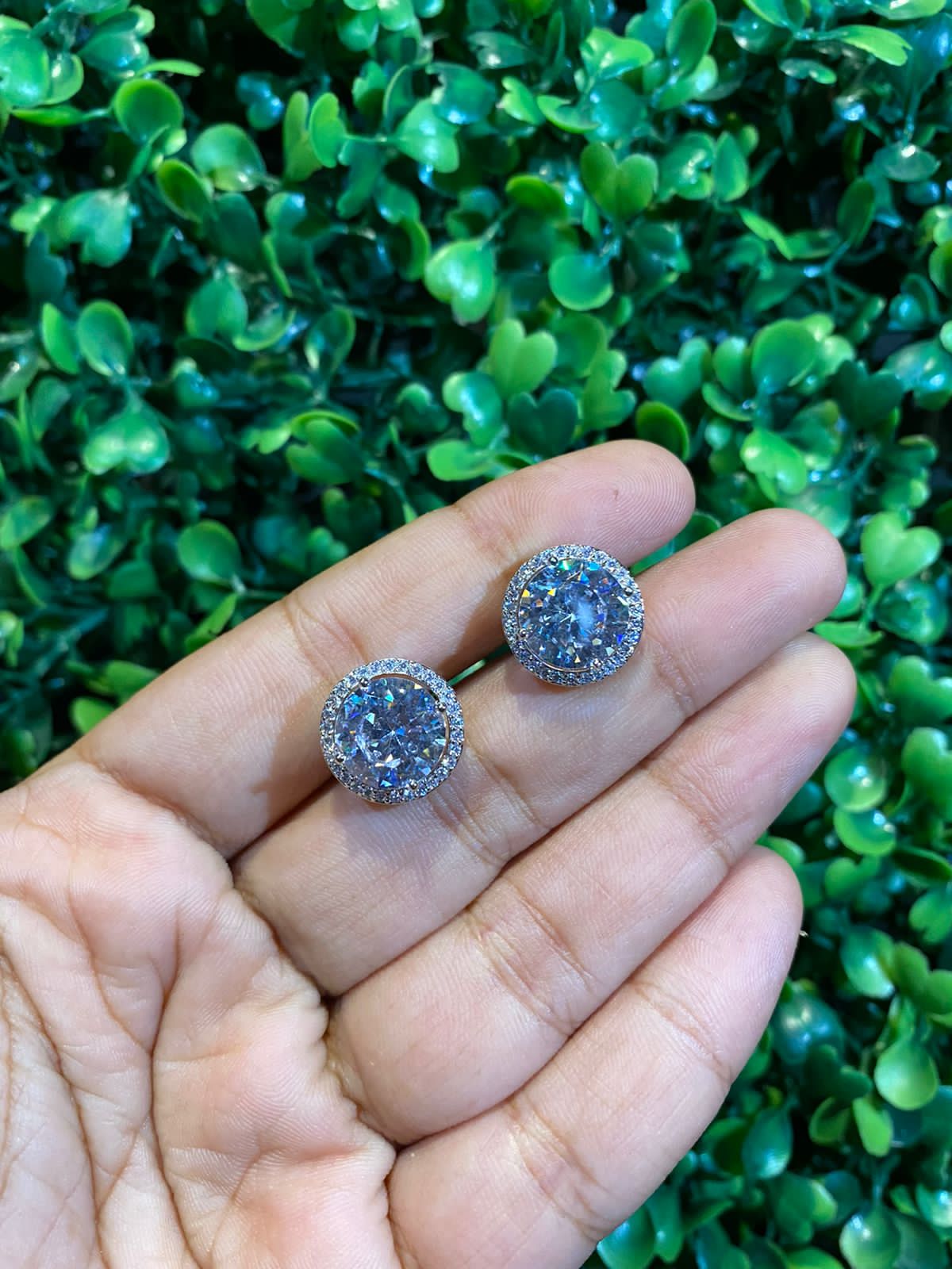 4.5 CT Round halo screwback earrings