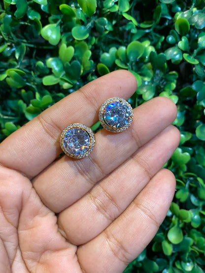 4.5 CT Round halo screwback earrings