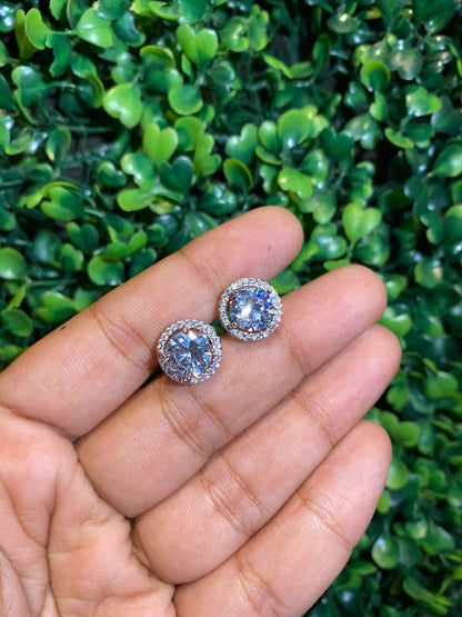 2.5 Ct round halo screwback earrings