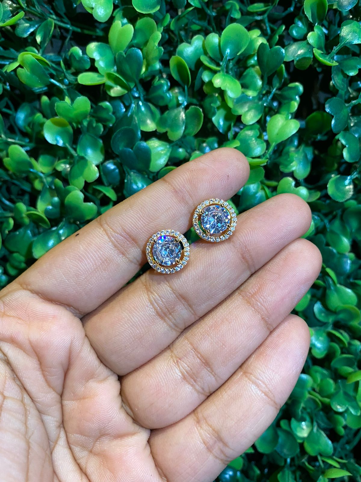2 Ct round halo screwback earrings