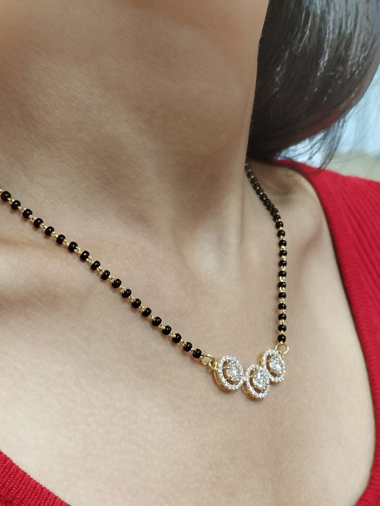 3 ROUND CLUSTER HALO MANGALSUTRA