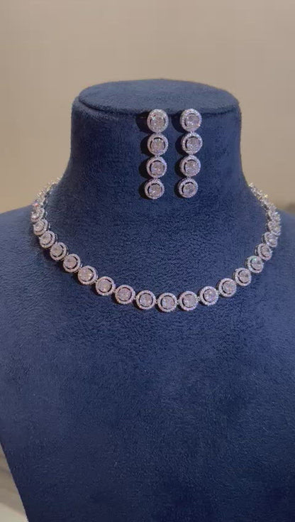 Small round halo neckalce set