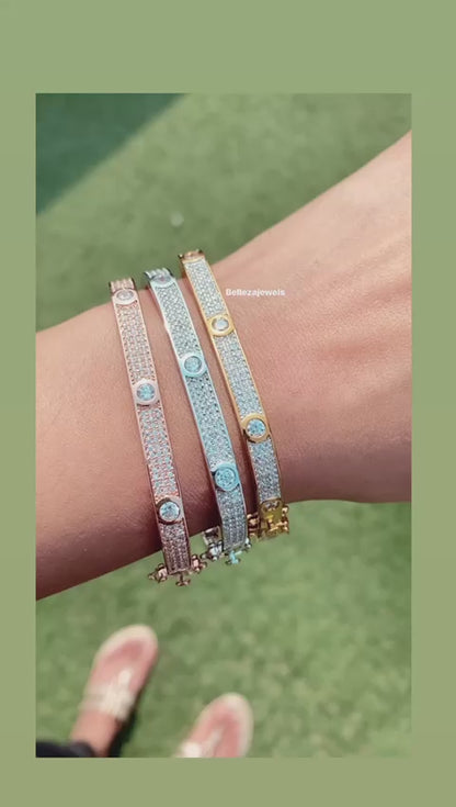 Square Diamond Openable Bracelet / Kada
