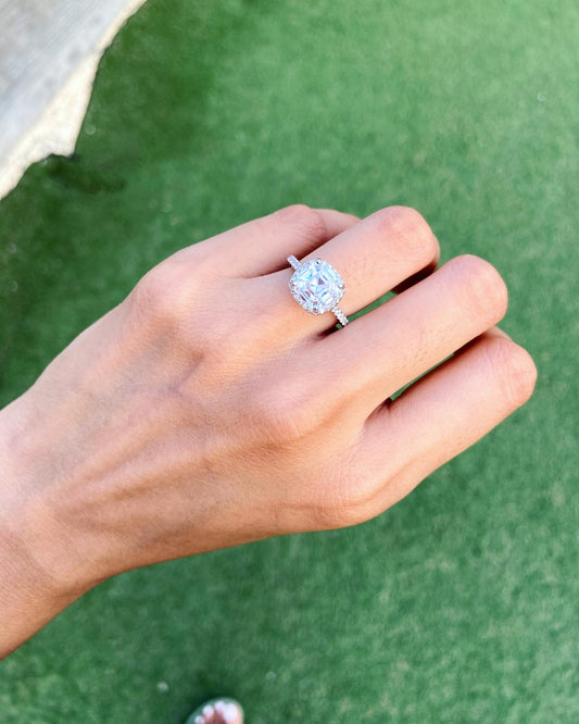 Cushion halo solitaire ring 🔥
