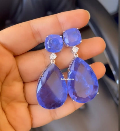 BEST SELLER TEAR DROP DOUBLET EARRING 💚