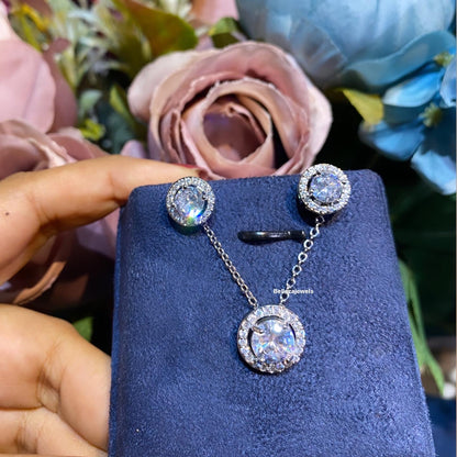 Round halo pendant sets
