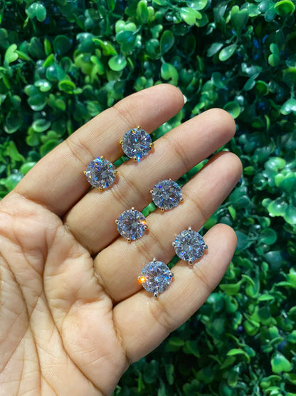 3 Ct screwback Solitaire Earrings (Get a FREE GIFT)