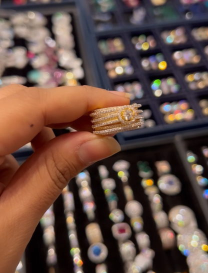 Adjustable Ring - Solitaire liner Ring 🩶