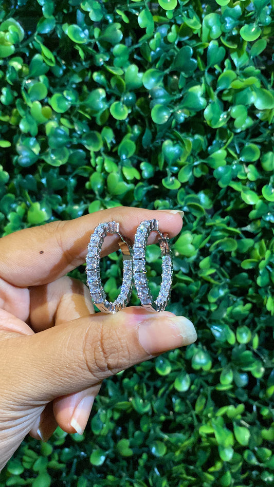 Princess cut classic hoops