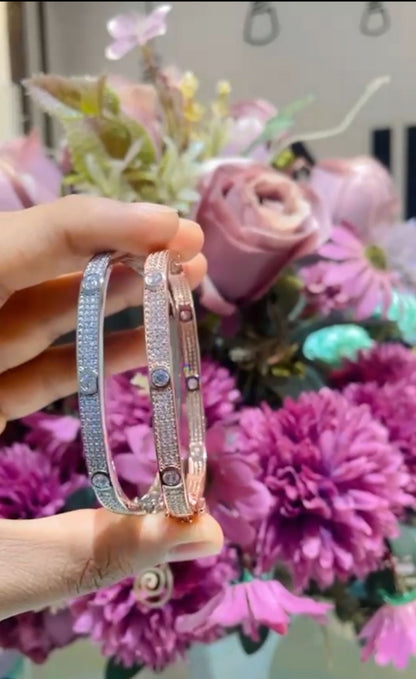 Square Diamond Openable Bracelet / Kada