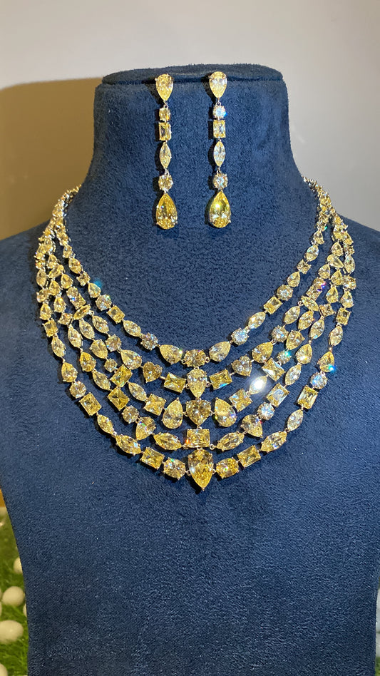 ROYAL 5 LINE NECKLACE SET