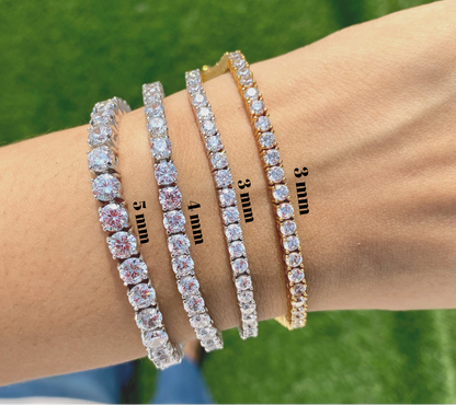 4mm medium (0.25ct) Round tennis bracelet ⭐ ADD TO CART AND GET FLAT 20% OFF 🔝