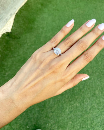 Cushion halo solitaire ring 🔥