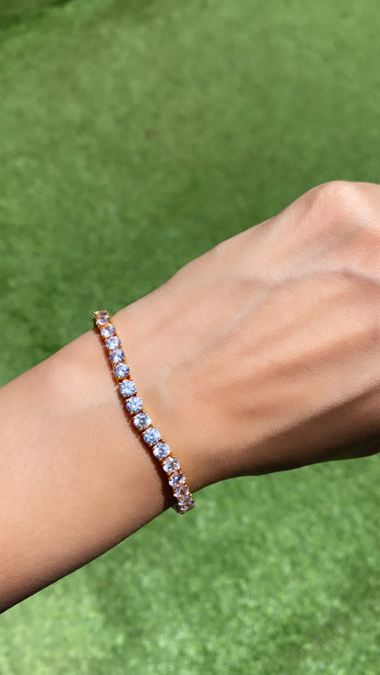 4mm medium (0.25ct) Round tennis bracelet ⭐ ADD TO CART AND GET FLAT 20% OFF 🔝